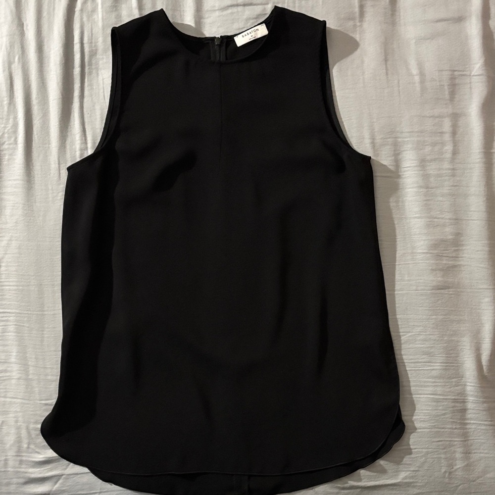 Babaton Classic Black Sleeveless Blouse